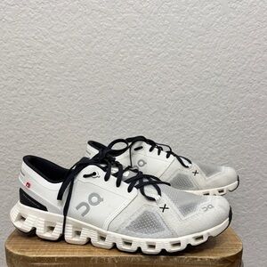 On Running Cloud X 3 Sneakers Size 10.5 Women